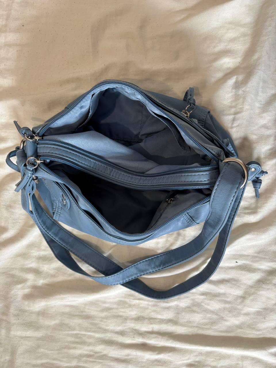 Genuine Leather Bueno Shoulder Bag